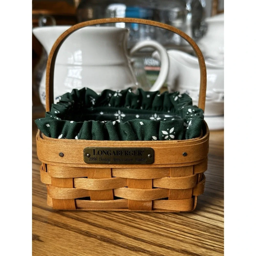 1996 Longaberger‎ Hostess Appreciation Basket, With Green liner, Protector